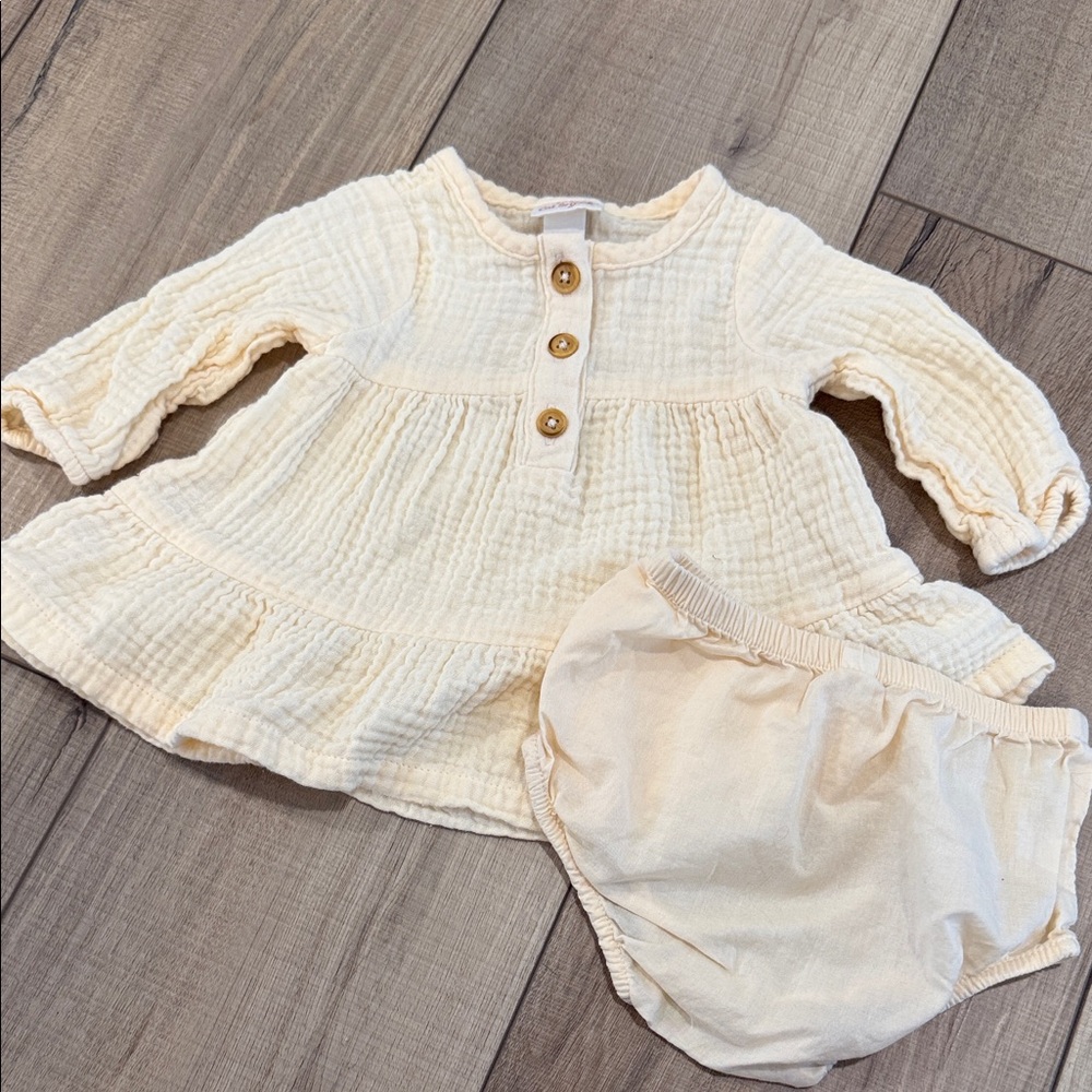 Cat & Jack Cream Baby Outfit with Buttons
